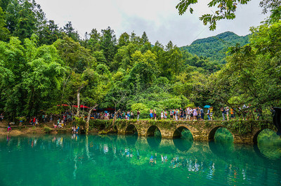 夢幻山水畫廊 探秘貴州黔南荔波小七孔景區(qū)